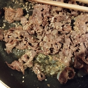 お弁当に‼️牛肉の甘辛生姜焼き